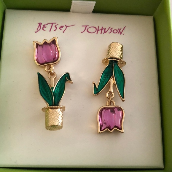 Betsey Johnson Gold Tone Purple Resin Tulip Mismatch Drop Earrings NIB - Picture 3 of 11